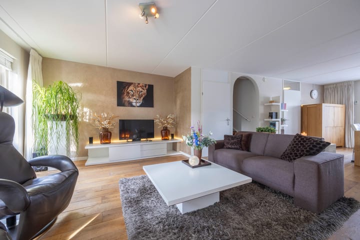 Foto 8 van Margratenplein 25