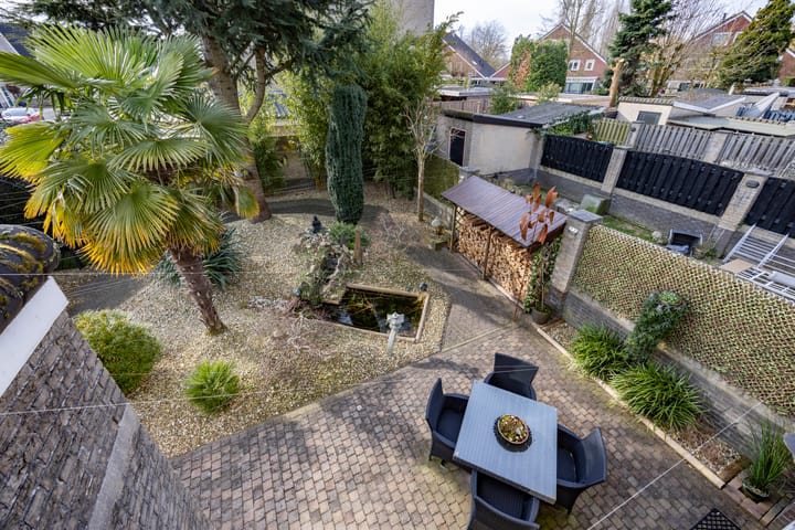 Foto 30 van Margratenplein 25