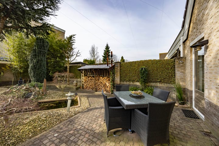 Foto 34 van Margratenplein 25