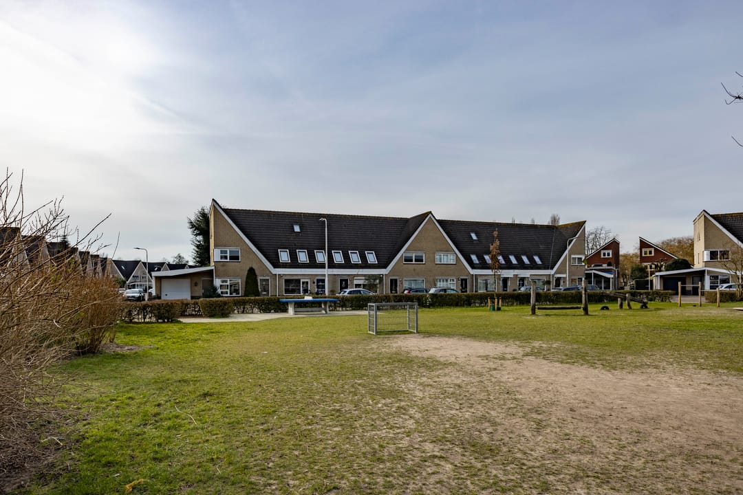 Foto 43 van Margratenplein 25