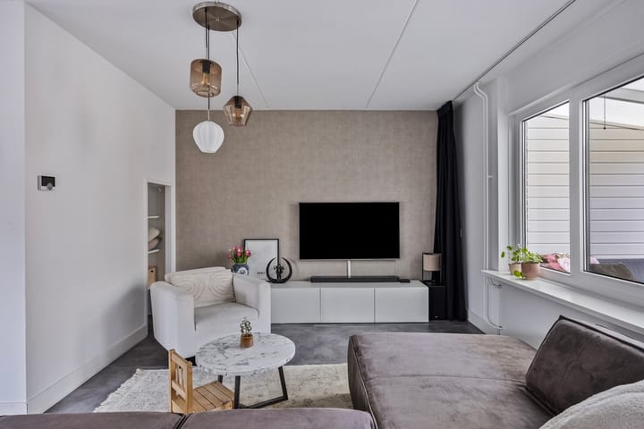 Foto 4 van Aarnout Drostdreef 1