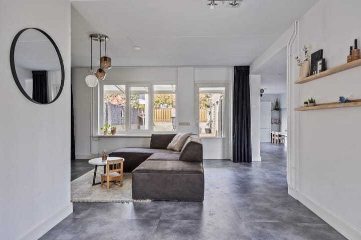 Foto 2 van Aarnout Drostdreef 1