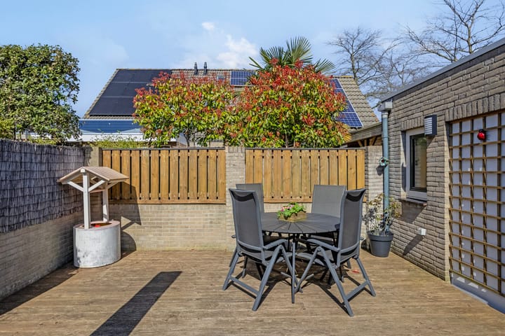 Foto 37 van Aarnout Drostdreef 1