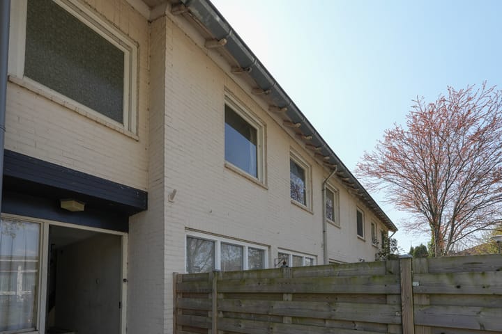 Photo 1 of Prins Bernhardstraat 6-A