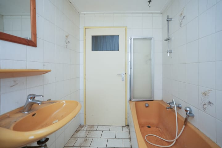 Photo 7 of Prins Bernhardstraat 6-A