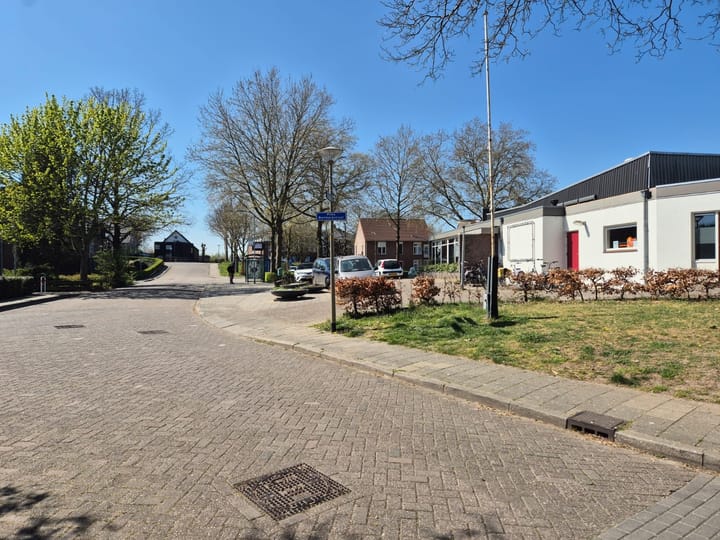 Photo 22 of Prins Bernhardstraat 6-A