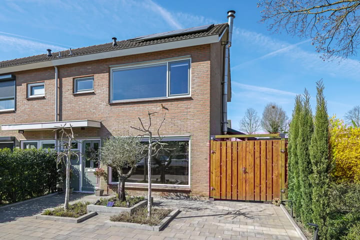 Foto 2 van Zonnekruidstraat 2