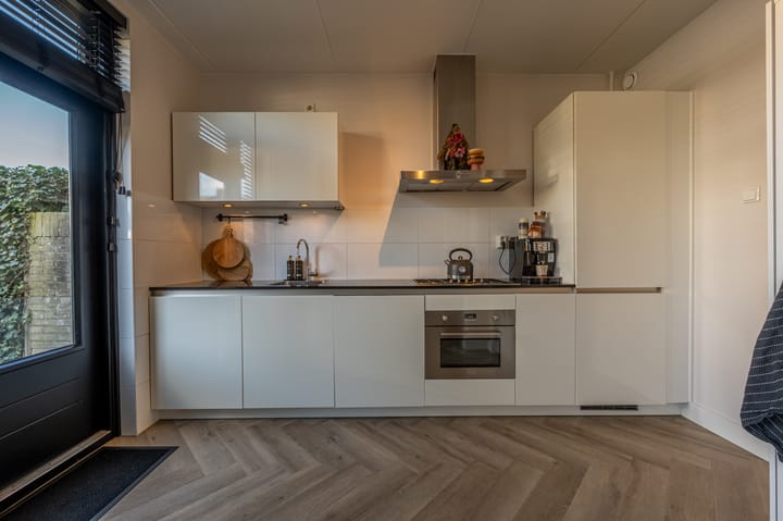 Foto 15 van Dokwerkerlaan 14