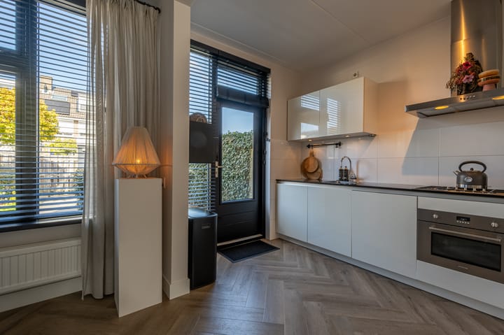 Foto 16 van Dokwerkerlaan 14