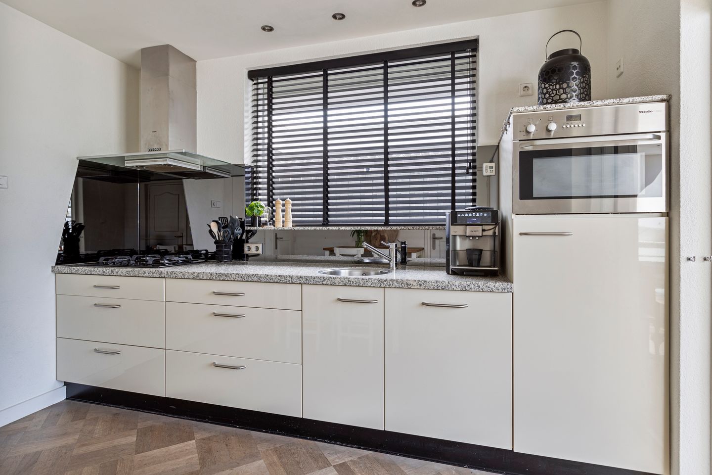 Foto 20 van Oranjestraat 3