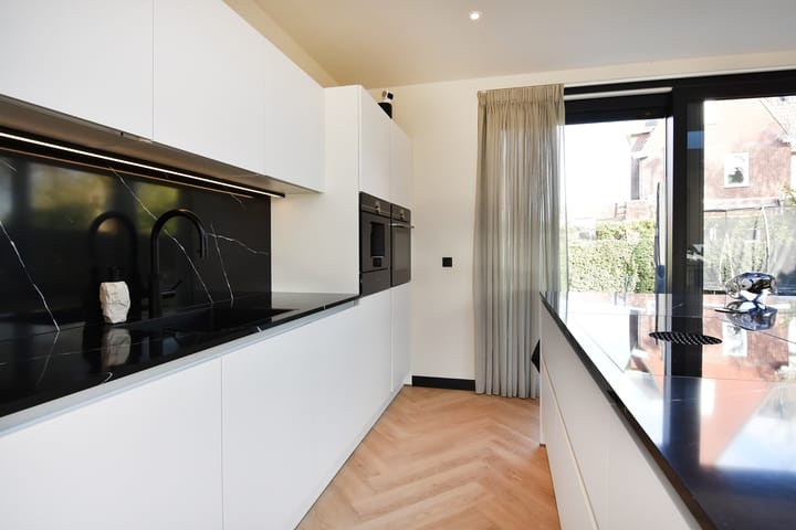 Foto 12 van Westersingel 103