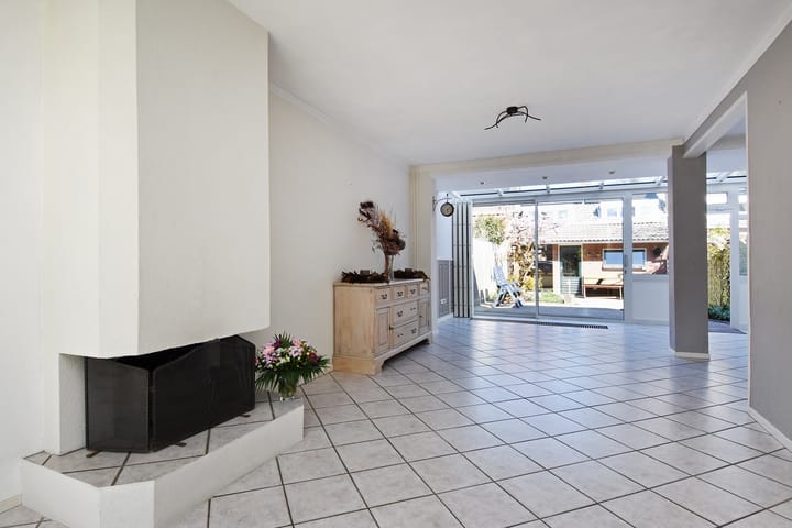 Foto 12 van Julianalaan 35