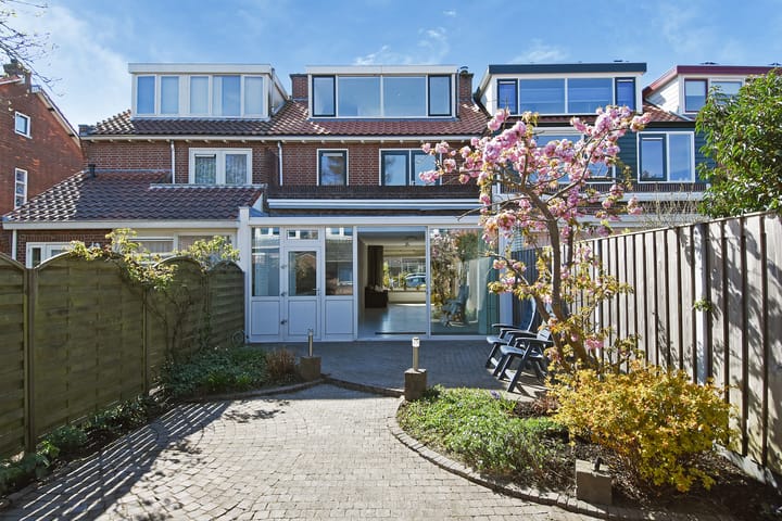 Foto 24 van Julianalaan 35