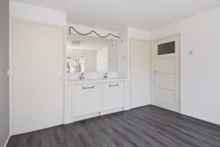 Foto 39 van Julianalaan 35