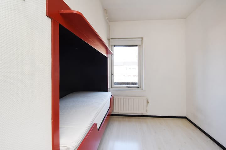 Foto 42 van Julianalaan 35