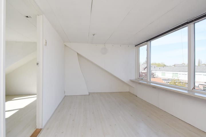 Foto 49 van Julianalaan 35