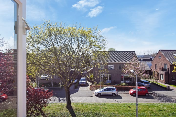 Foto 54 van Julianalaan 35