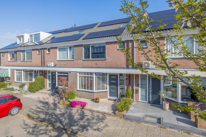 Foto 5 van Basalt 48