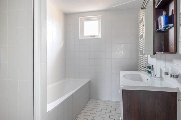 Foto 30 van Basalt 48