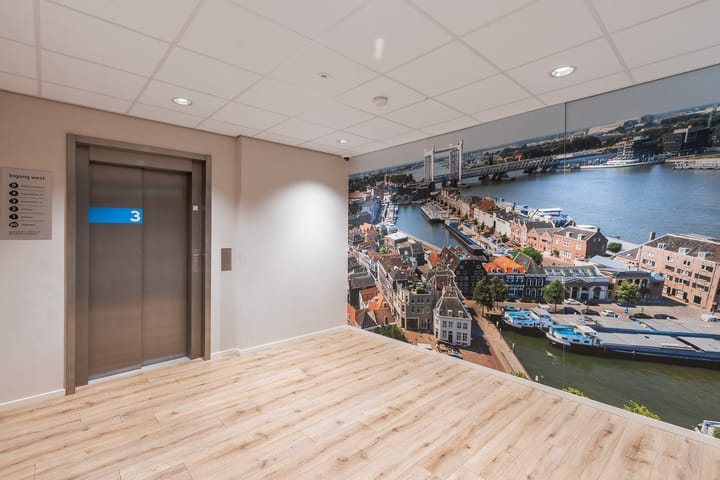 Foto 9 van Korte Parallelweg 29