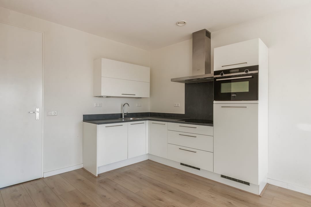 Foto 17 van Korte Parallelweg 29