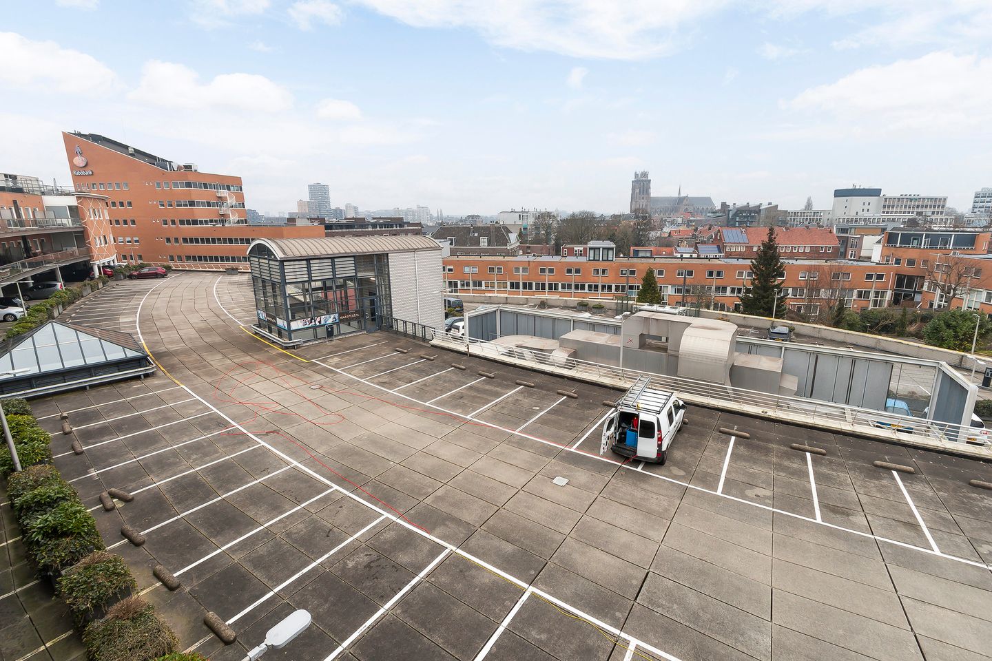 Foto 25 van Korte Parallelweg 29