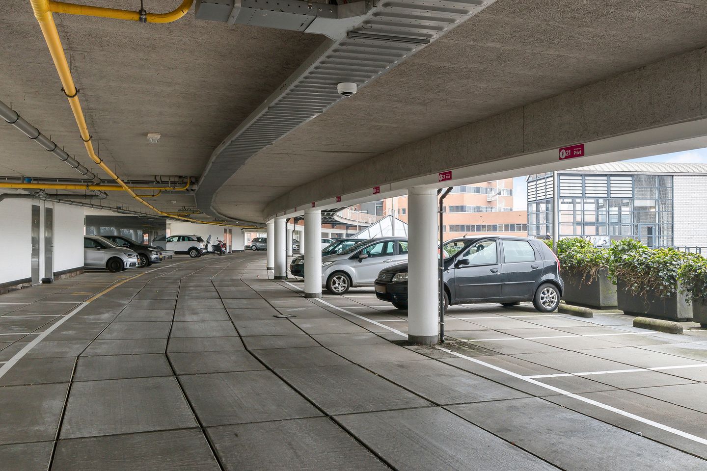 Foto 4 van Korte Parallelweg 29