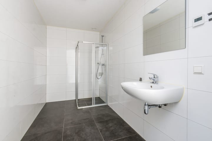 Foto 4 van Korte Parallelweg 67