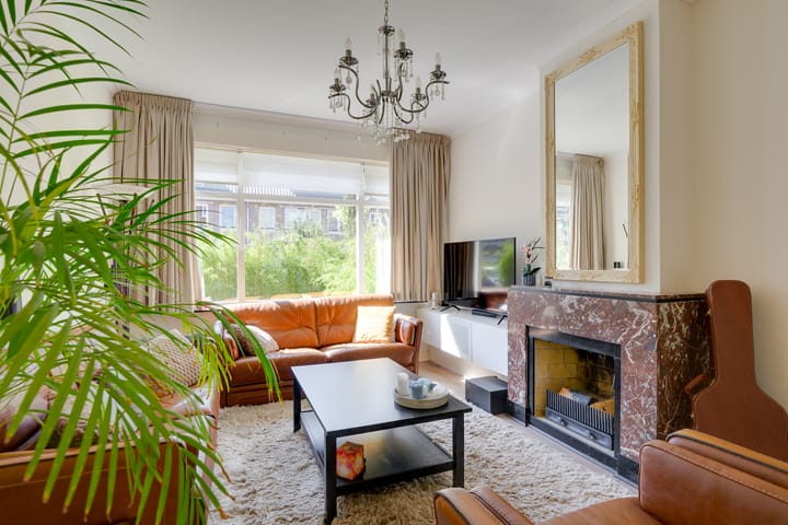 Foto 2 van van Barbansonstraat 26