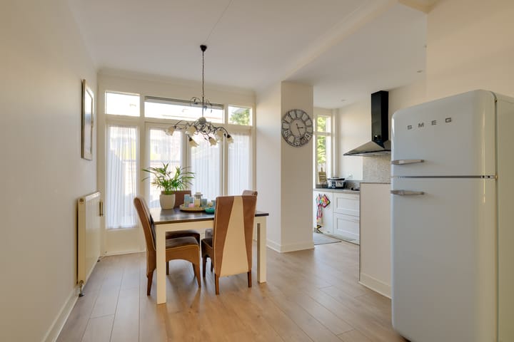 Foto 10 van van Barbansonstraat 26