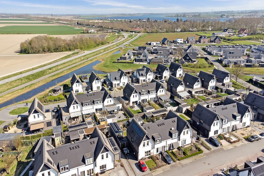 Photo 43 of Reedulf 11