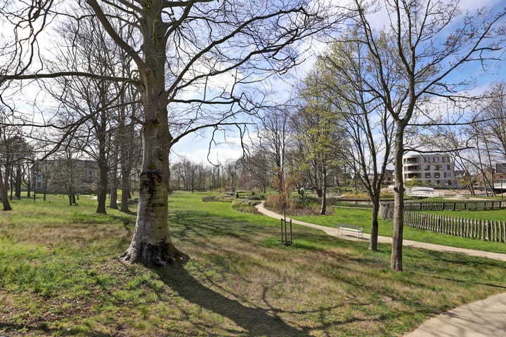 Foto 48 van Sint Bavolaan 96