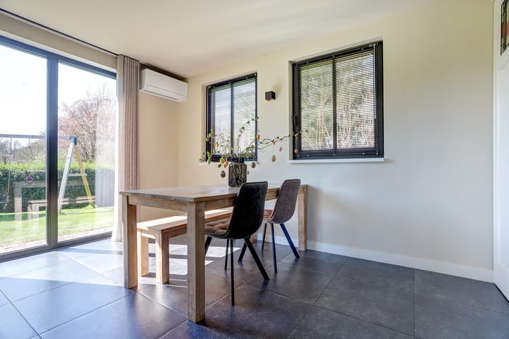 Foto 28 van Merseloseweg 17