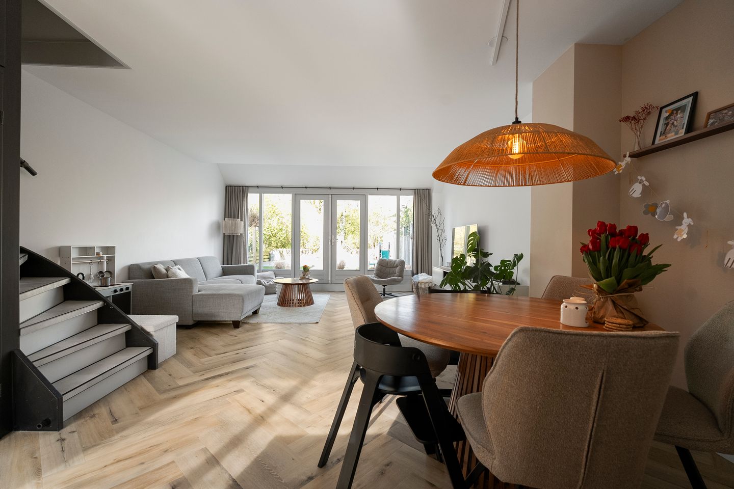 Photo 5 of Doorzwin 1208