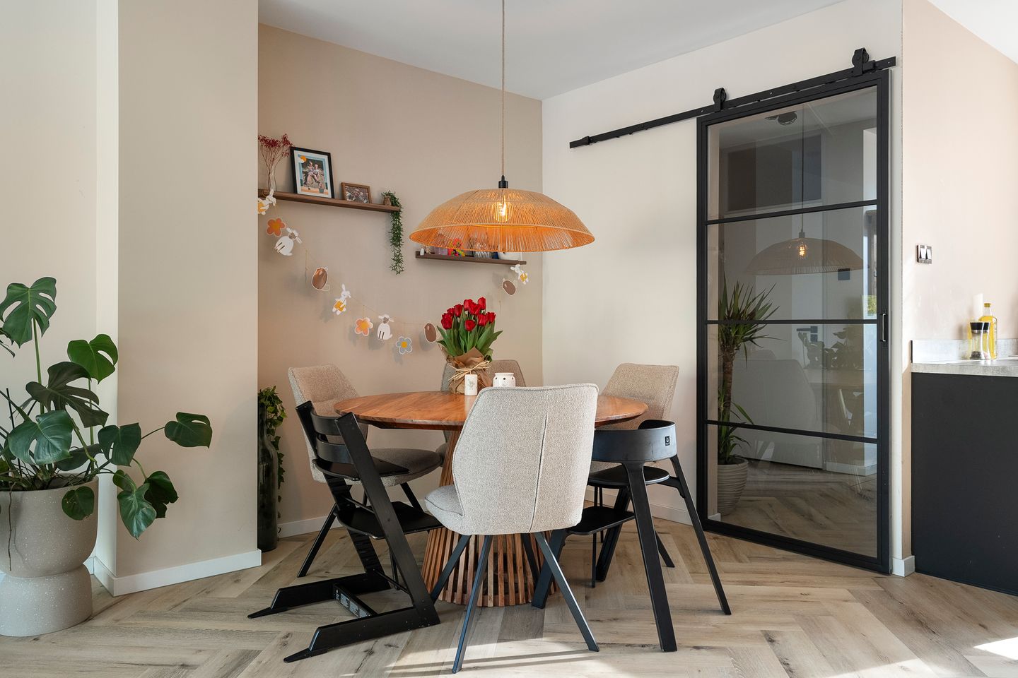 Photo 10 of Doorzwin 1208