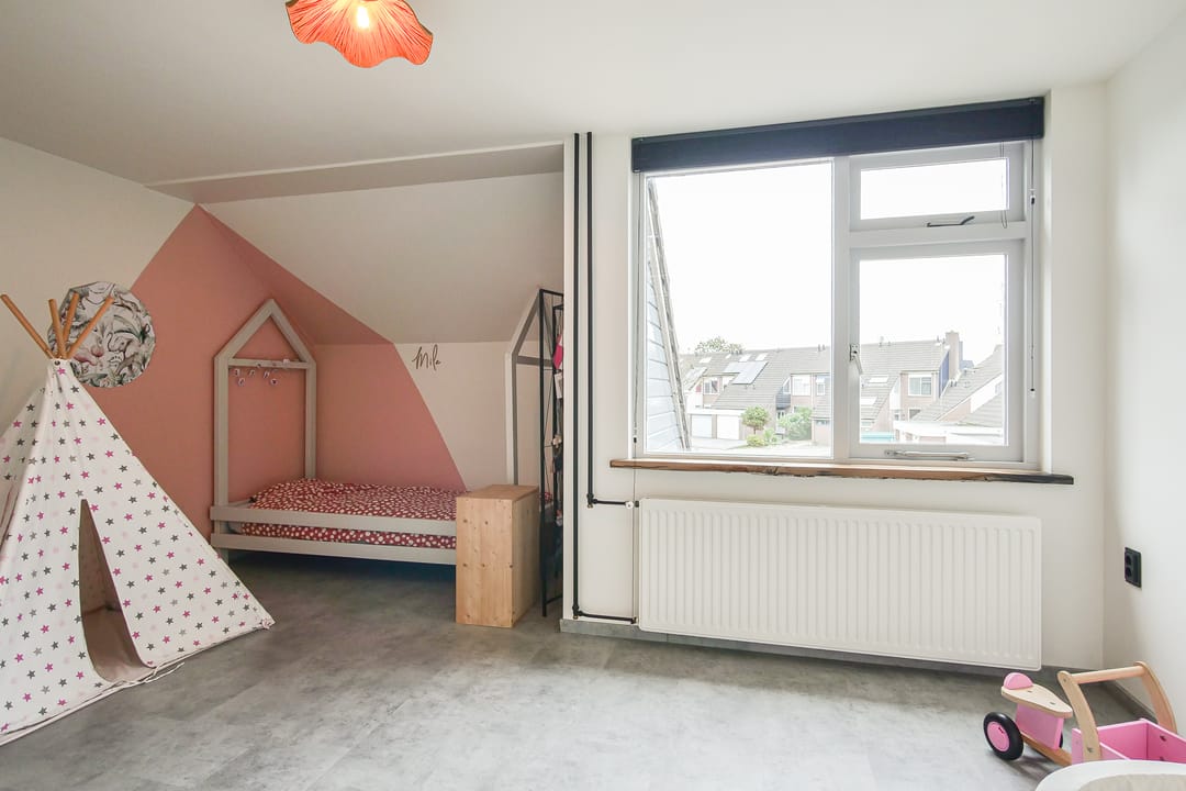 Photo 11 of Doorzwin 1208