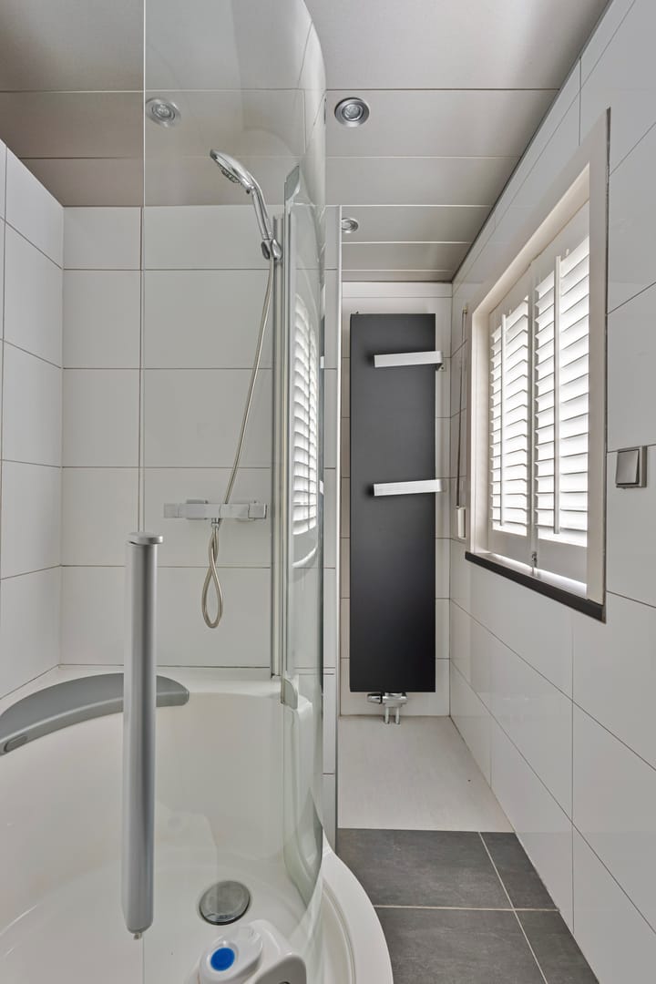 Photo 34 of Overstraat 40