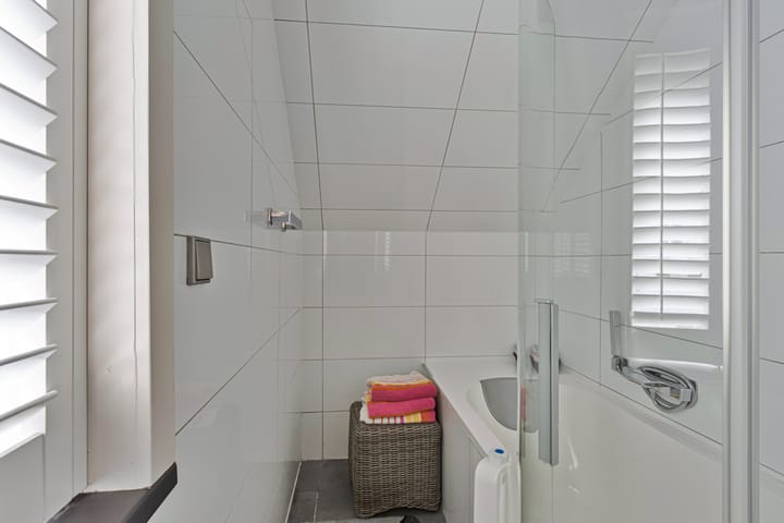 Photo 35 of Overstraat 40