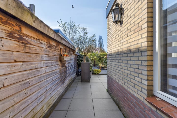 Photo 39 of Overstraat 40