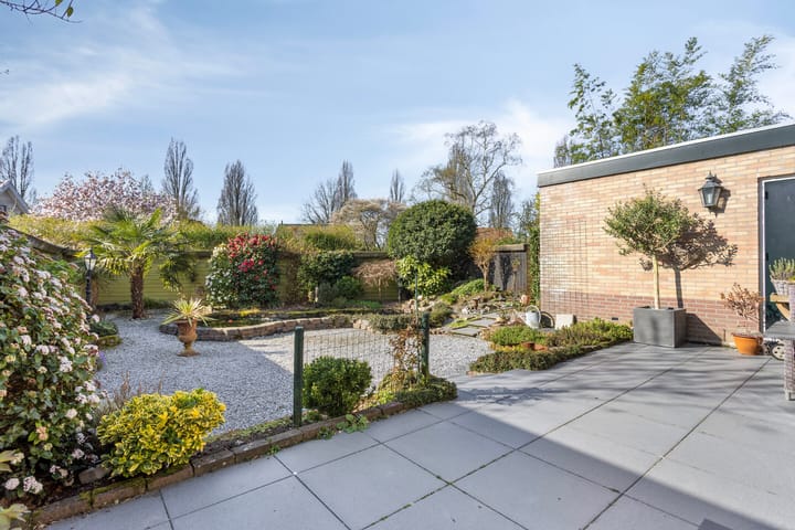 Photo 40 of Overstraat 40