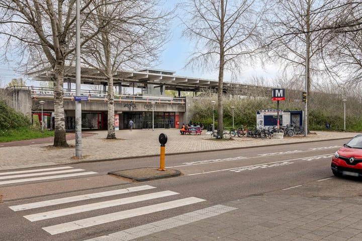 Foto 25 van Charlotte Brontéstraat 175