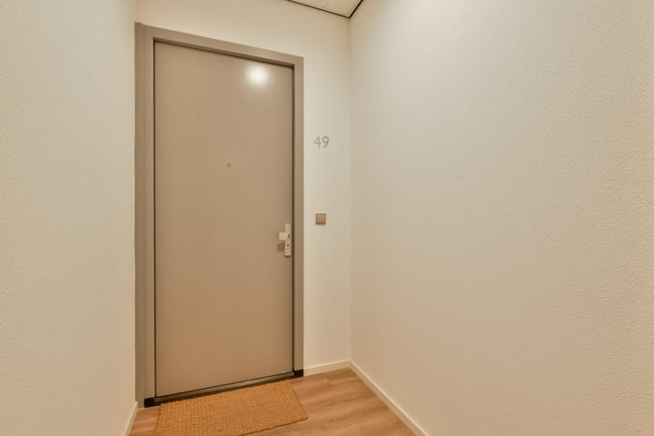 Foto 21 van Vluchtladderstraat 49