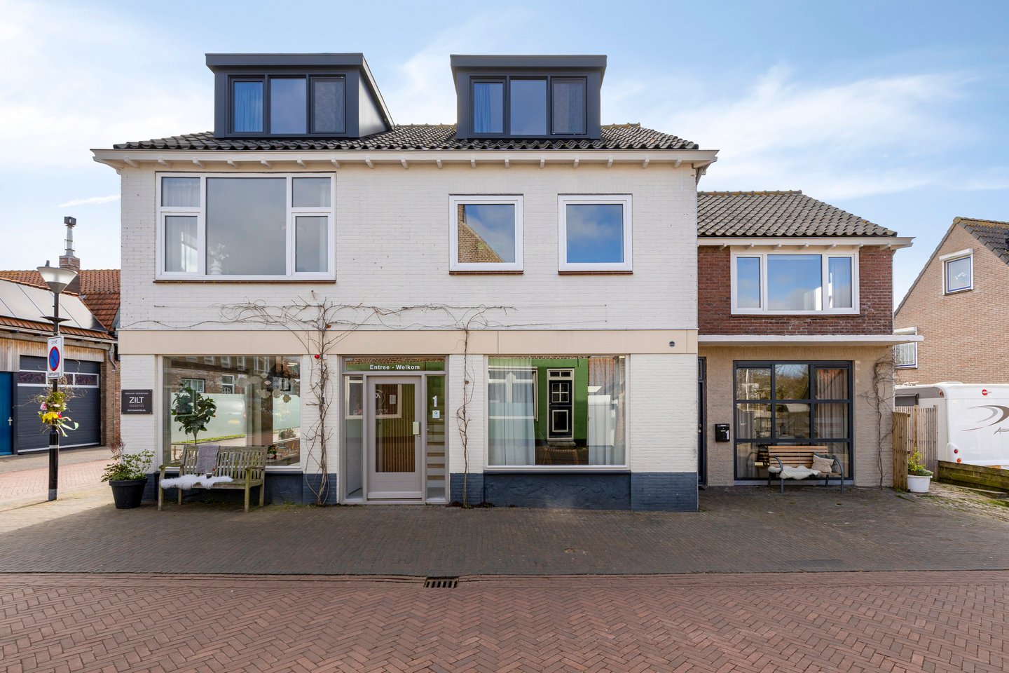 Bekijk foto 2 van Schoolstraat 1