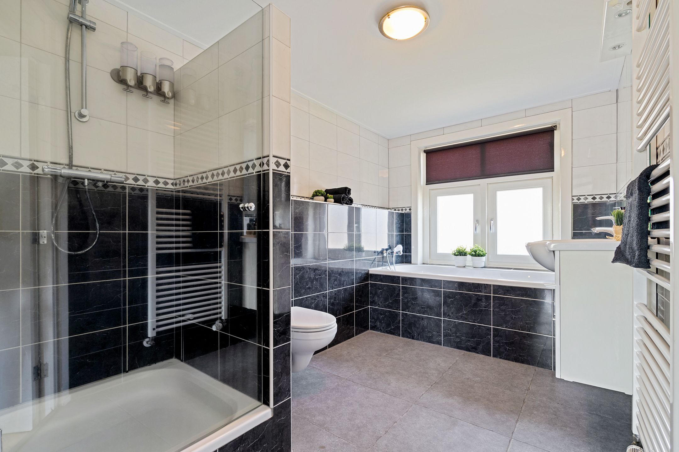 Foto 24 van Padangstraat 67