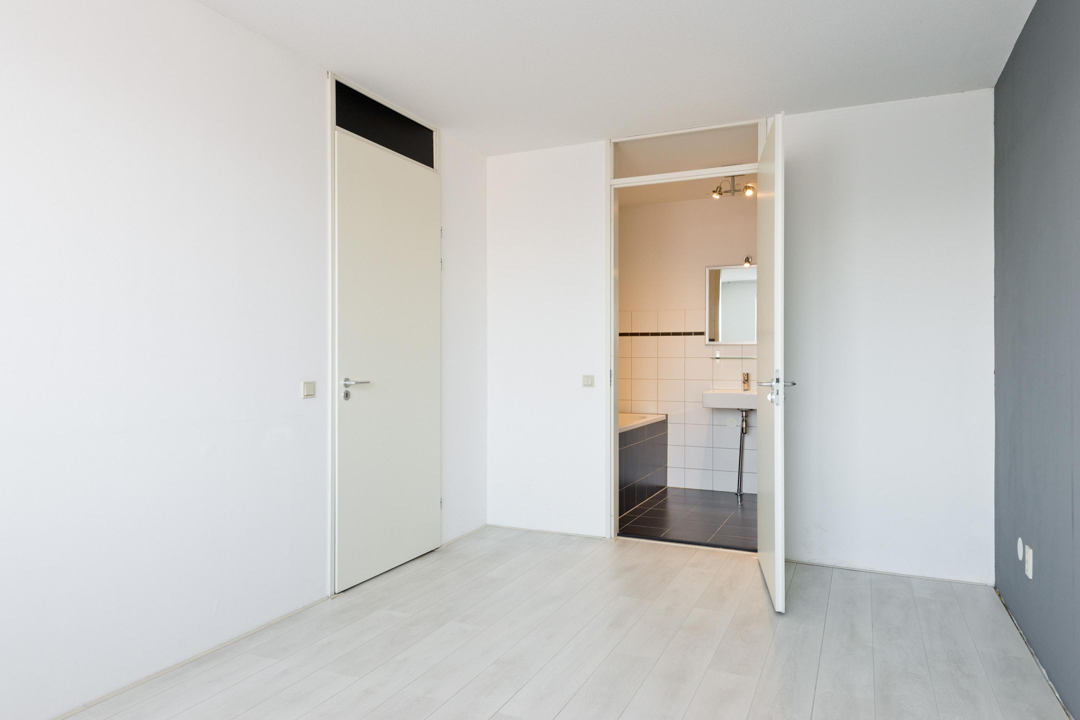 Foto 27 van Heermoesstraat 40