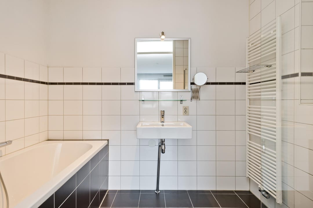 Foto 28 van Heermoesstraat 40