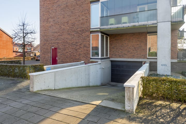 Foto 37 van Heermoesstraat 40