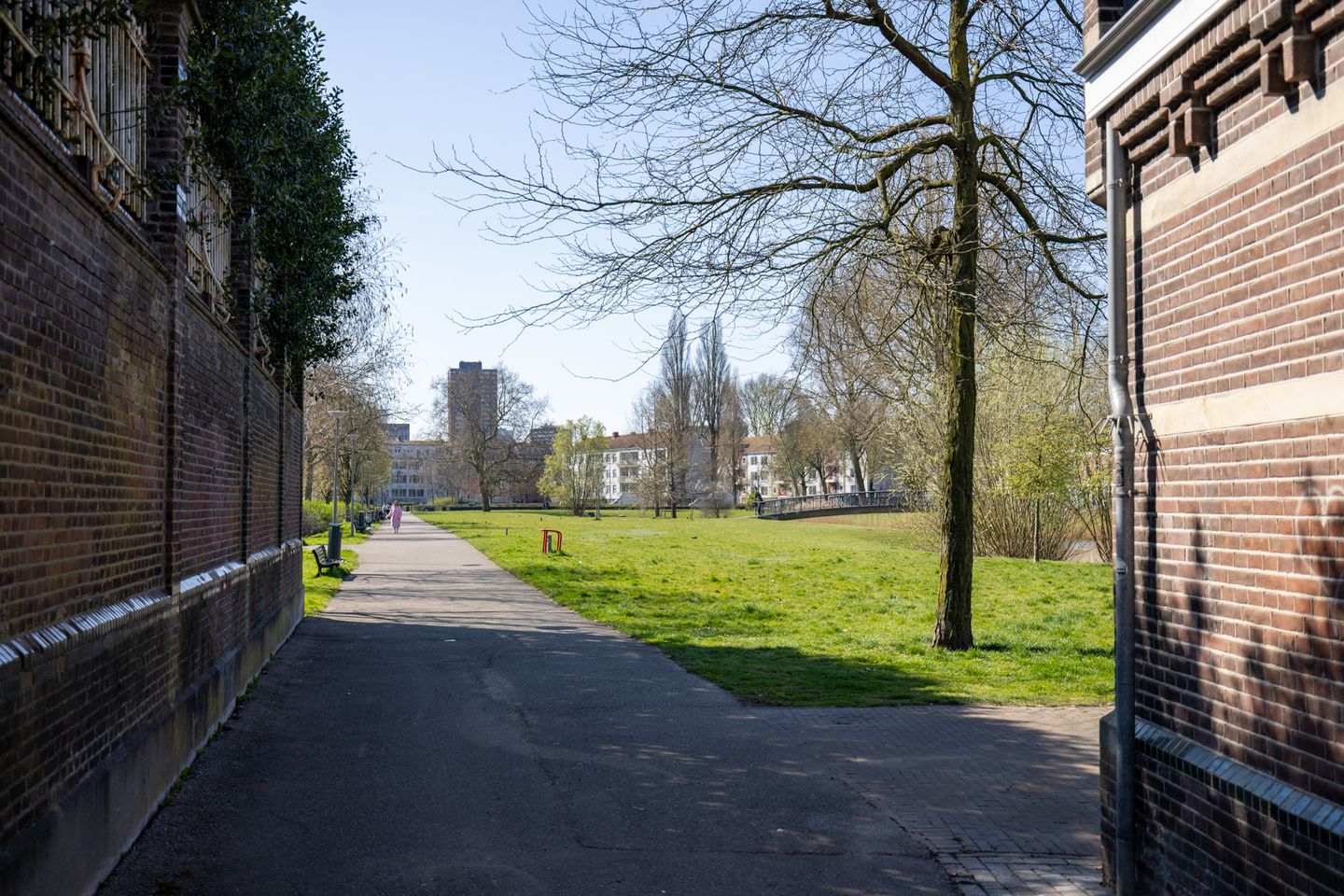 Foto 19 van IJsclubstraat 68-A