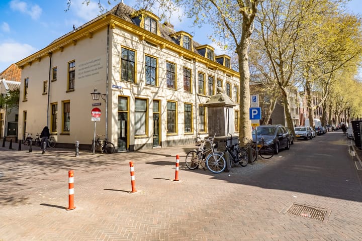 Foto 24 van Breedstraat 10-A