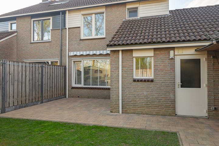 Foto 26 van L.T.M.-weg 105